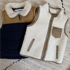 2 Old Navy Kids' Sherpa Vest Set - Navy and Cream